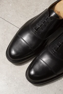 Pini Parma Black Oxfords Outlet
