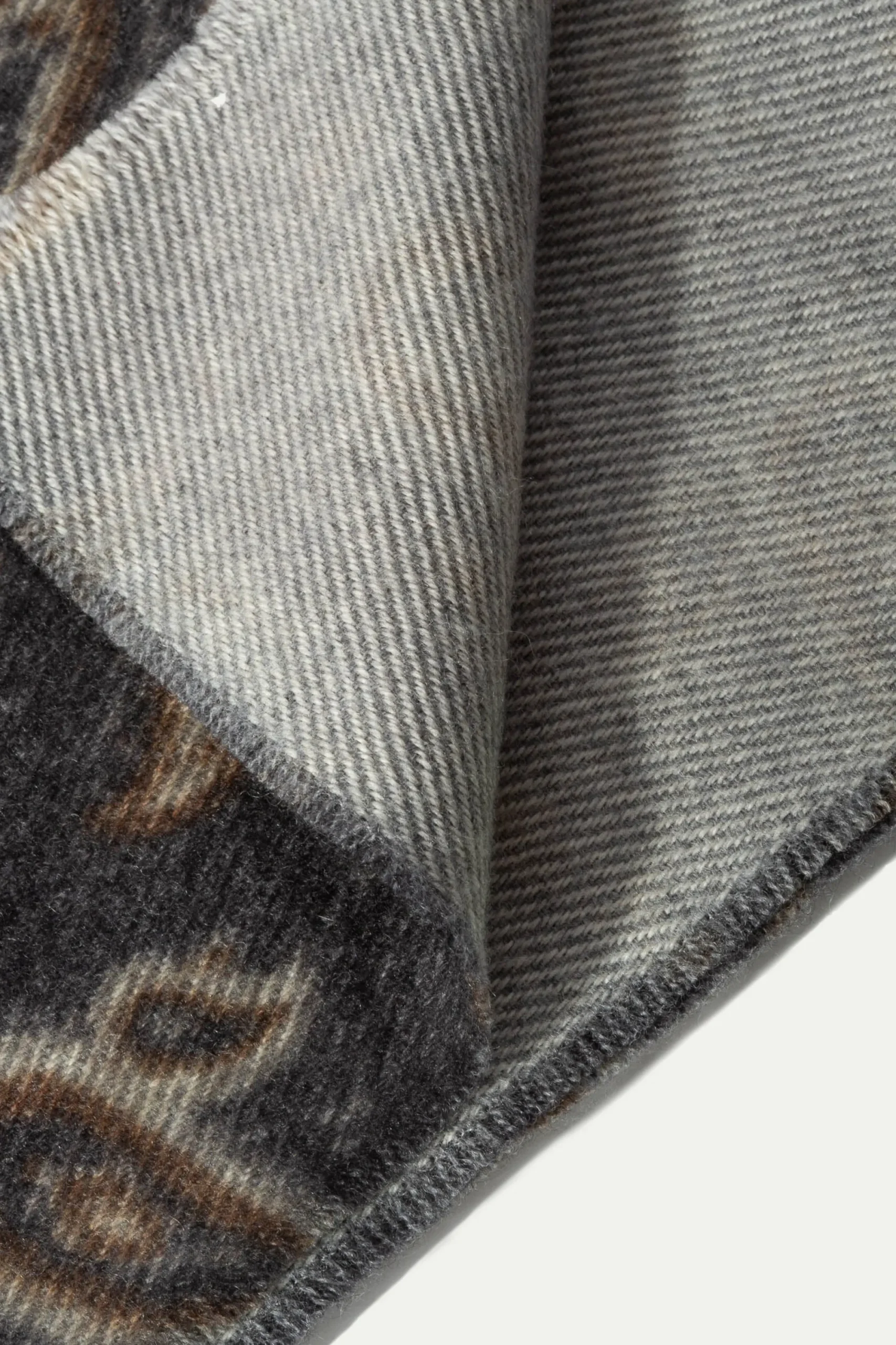 Pini Parma Grey Paisley Reversible Scarf - Made In Italy Cheap