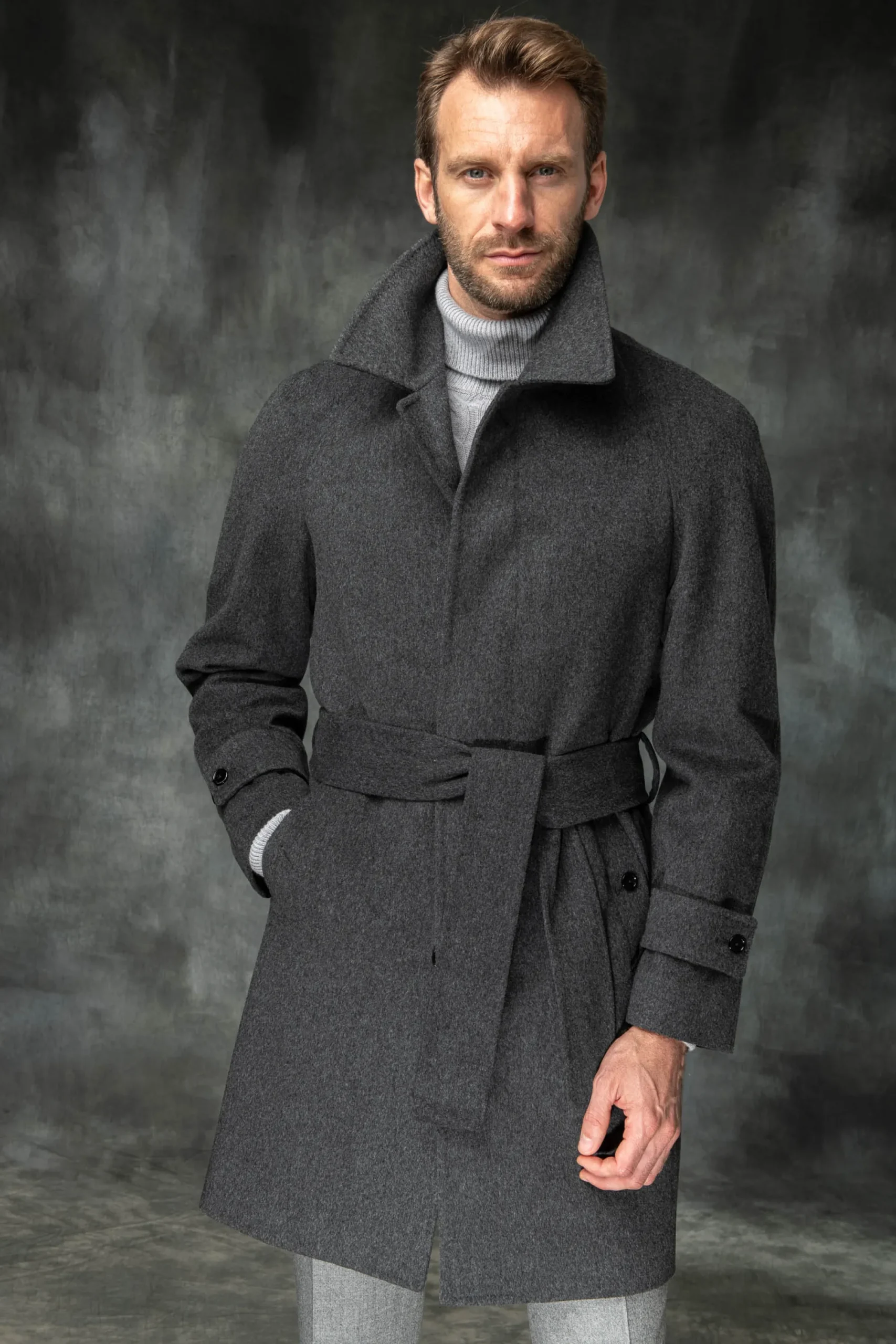 Pini Parma Grey Raglan Coat In Loro Piana Wool – Made In Italy Discount