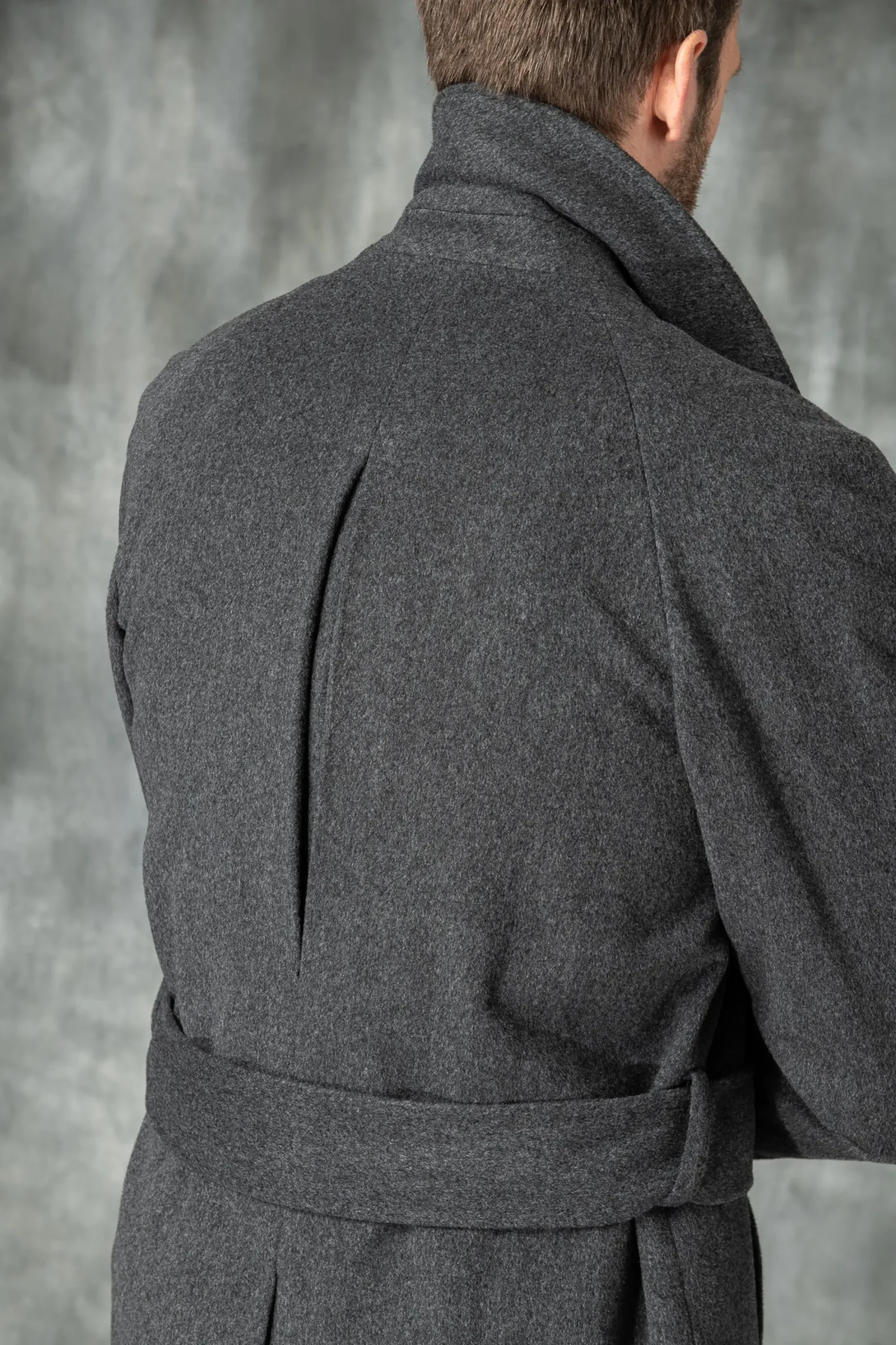 Pini Parma Grey Raglan Coat In Loro Piana Wool – Made In Italy Discount