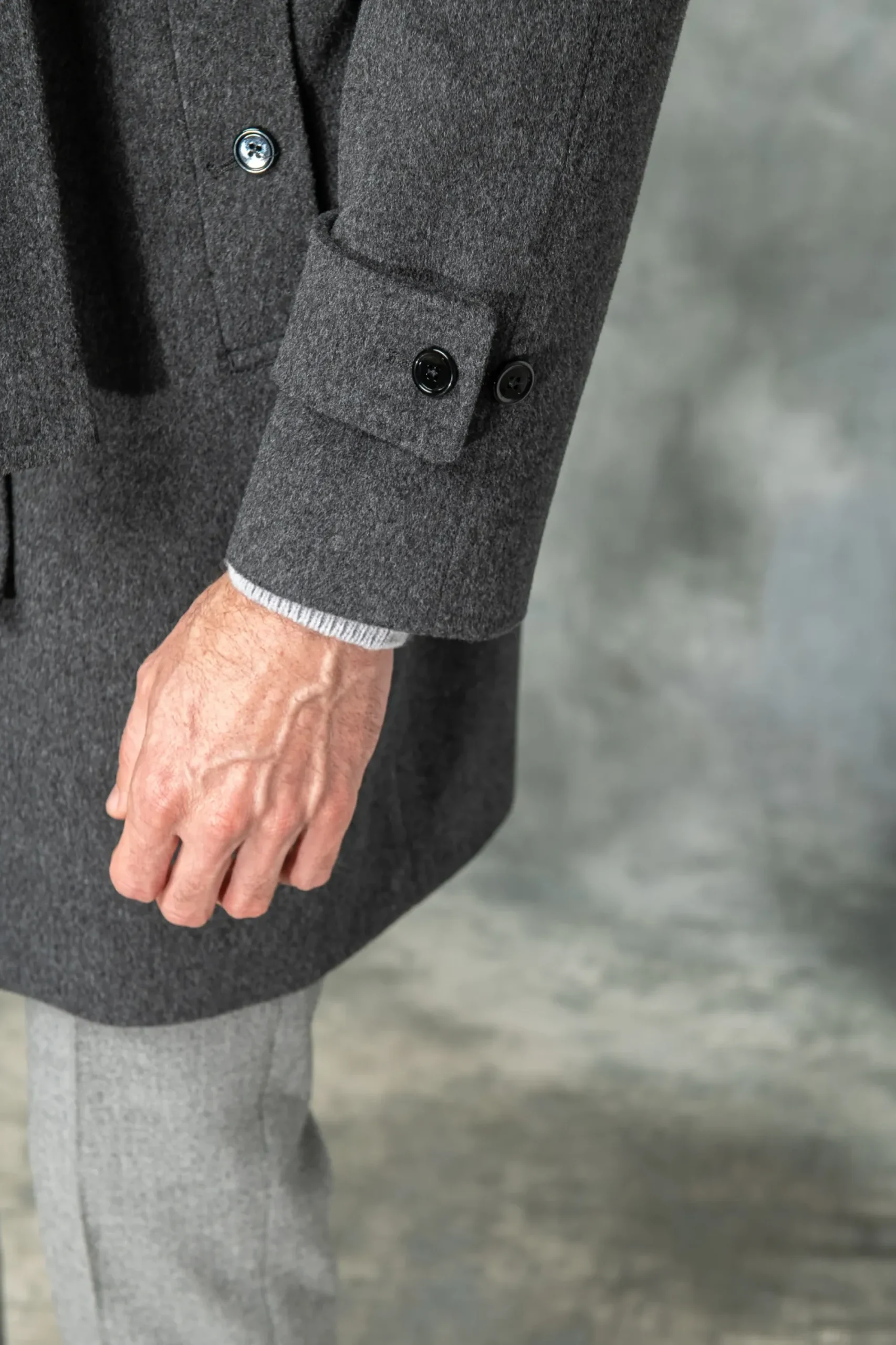 Pini Parma Grey Raglan Coat In Loro Piana Wool – Made In Italy Discount