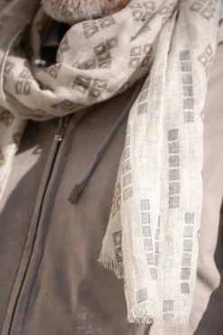 Pini Parma White And Taupe Geometric Linen Scarf - Made In Italy Best