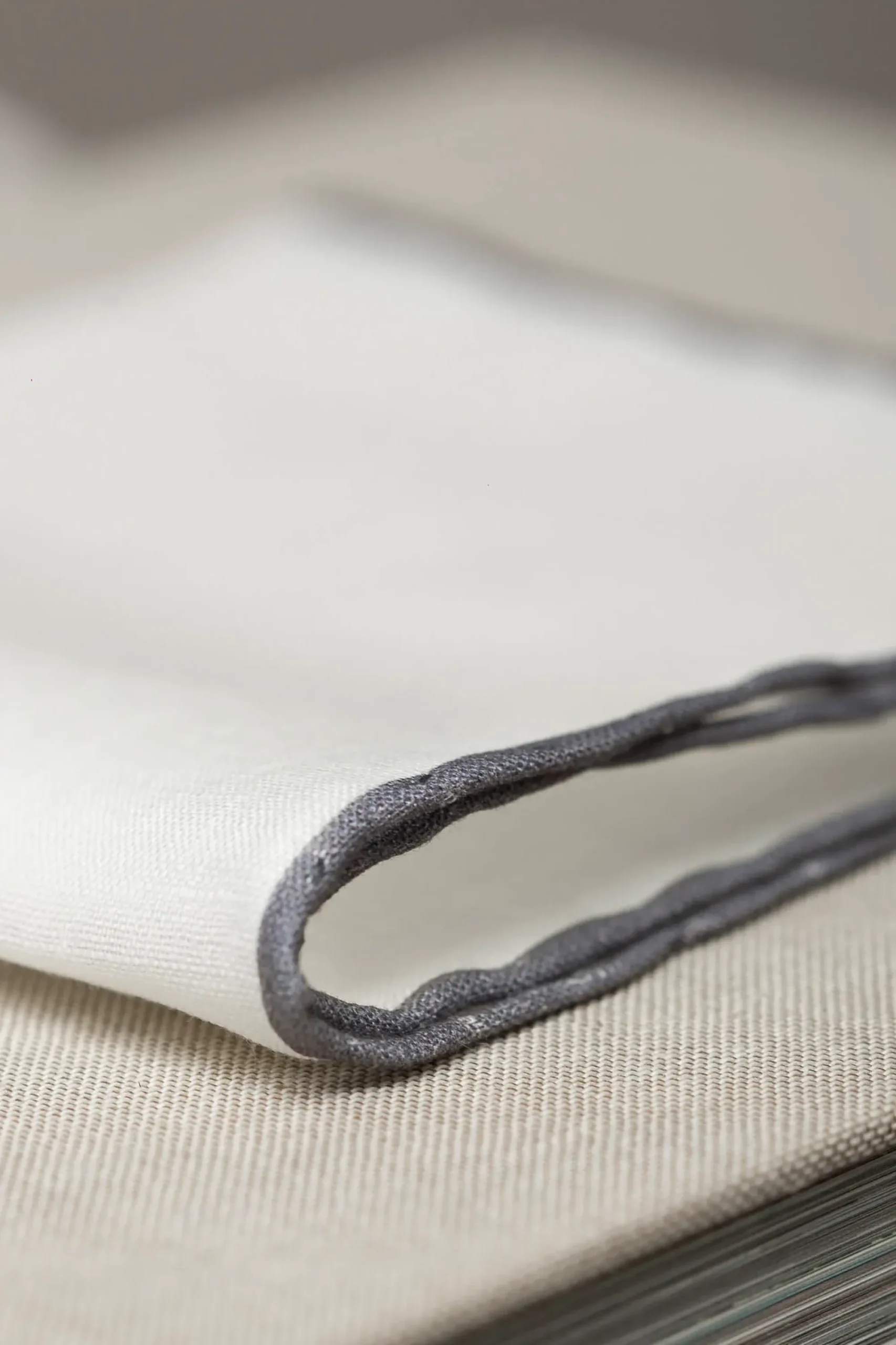 Pini Parma White/Grey Linen Pocket Square - Made In Italy Cheap