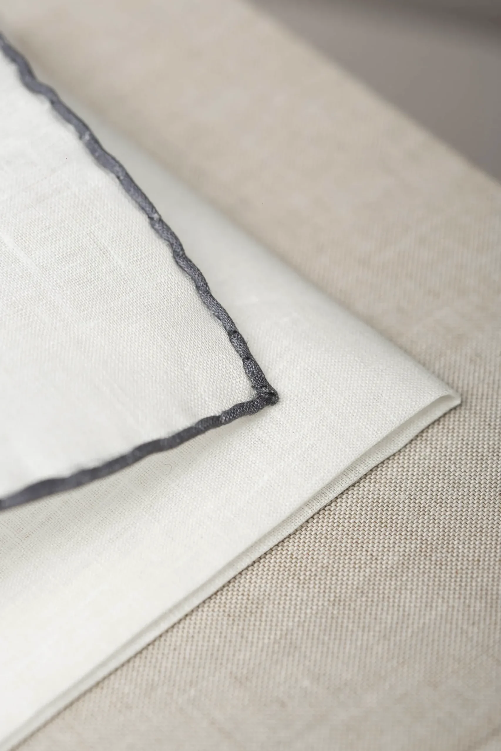 Pini Parma White/Grey Linen Pocket Square - Made In Italy Cheap