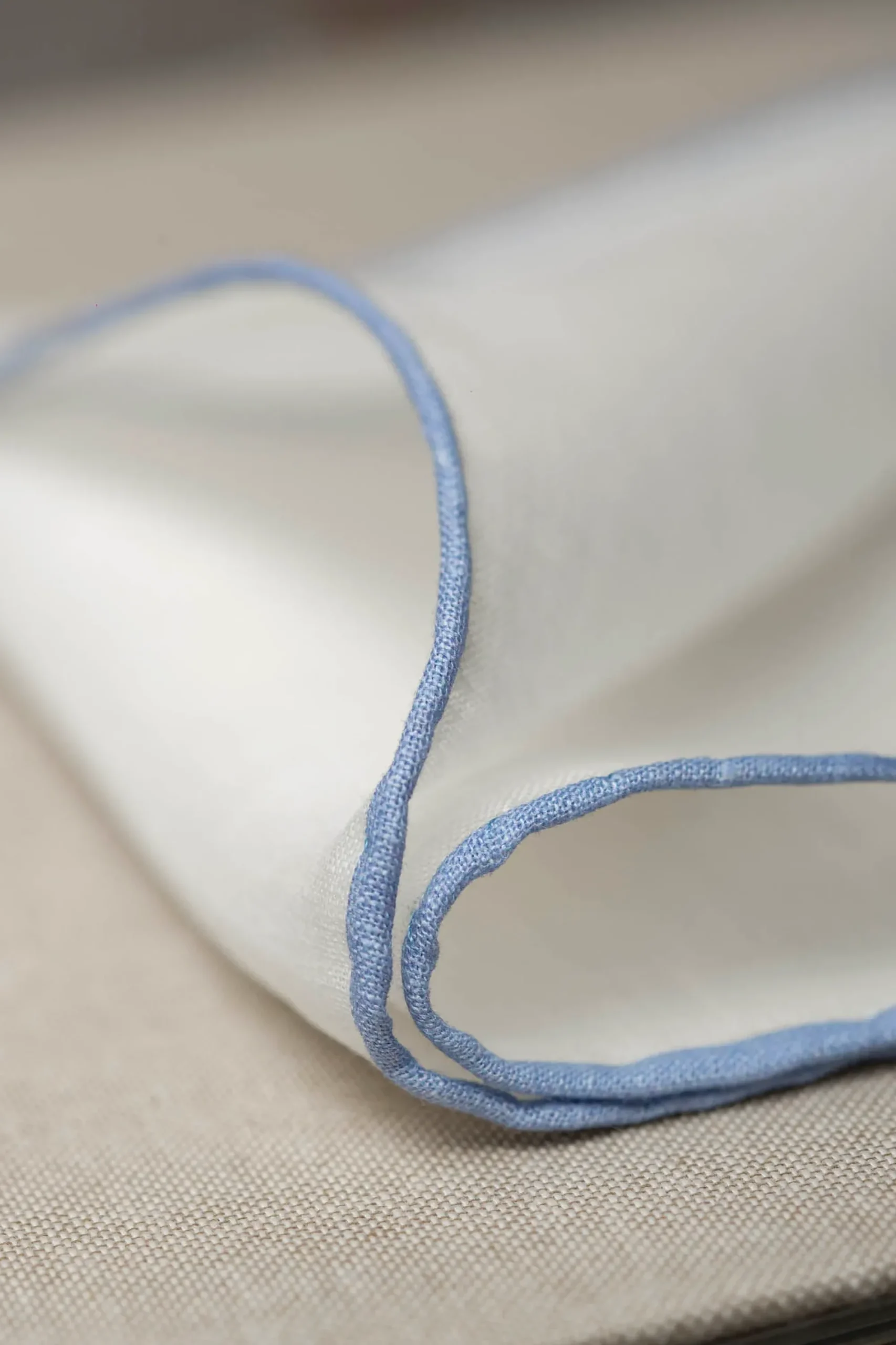 Pini Parma White/Light Blue Linen Pocket Square - Made In Italy Online